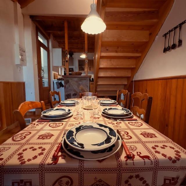 Le Nid Roudela Villa Garin Bagian luar foto