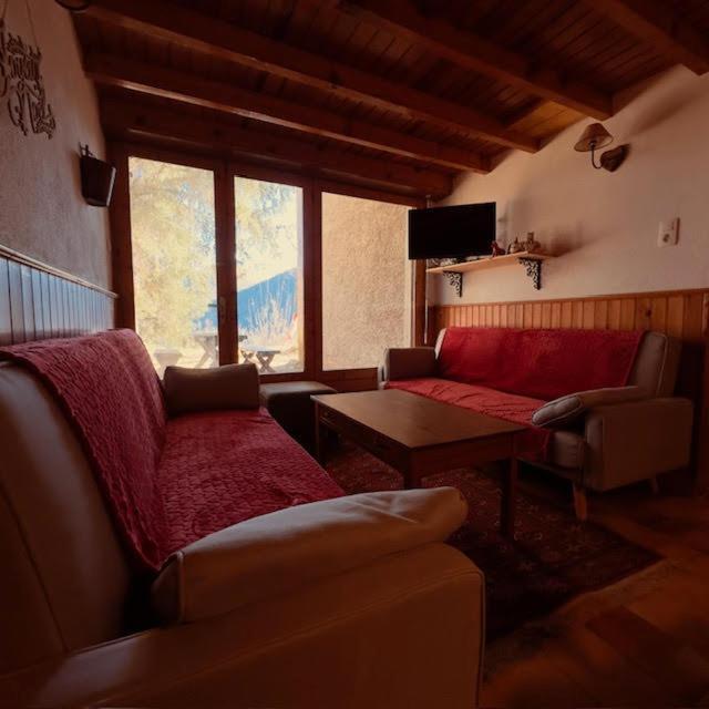 Le Nid Roudela Villa Garin Bagian luar foto